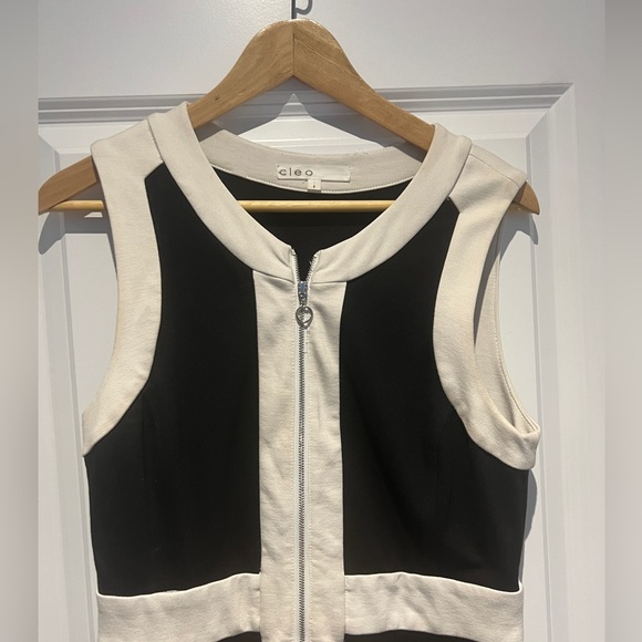 Black & White MIDI Dress - Picture 2 of 3